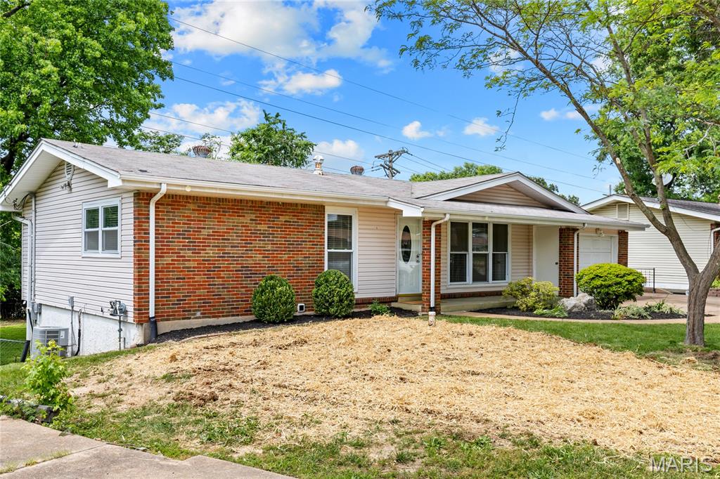 747 Burwick Terrace