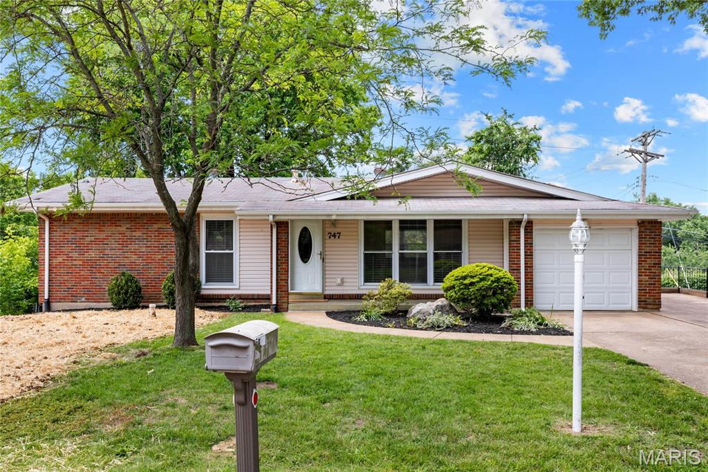 747 Burwick Terrace