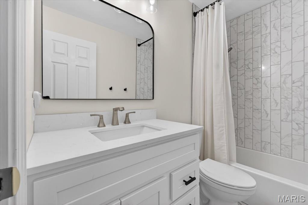 1428 Cedar Bluff Drive