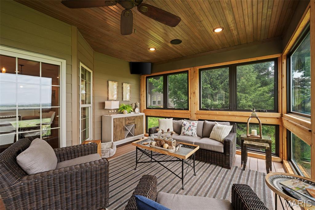 4252 Napa View Lane