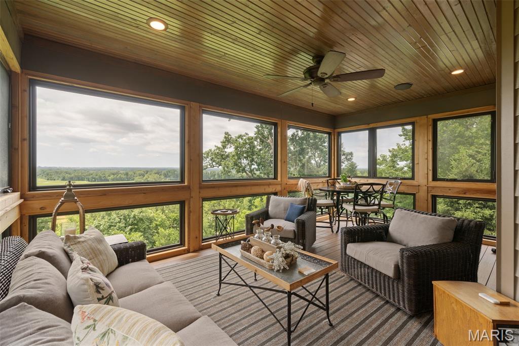4252 Napa View Lane