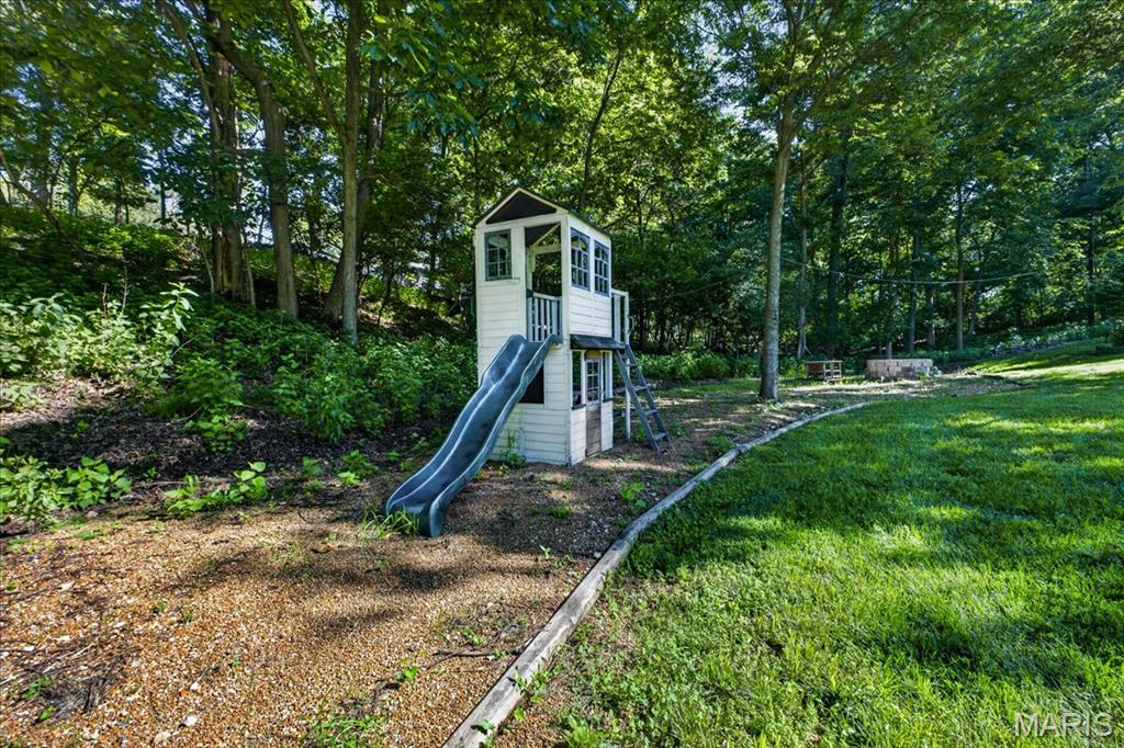 215 Cobblefield Court