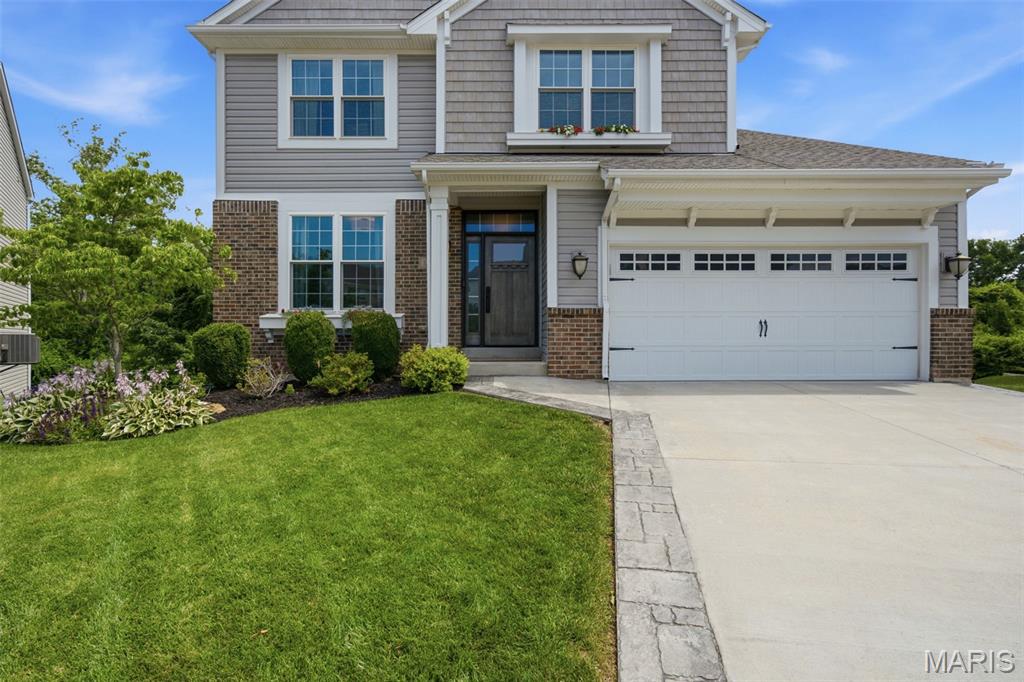 327 Madeira Court