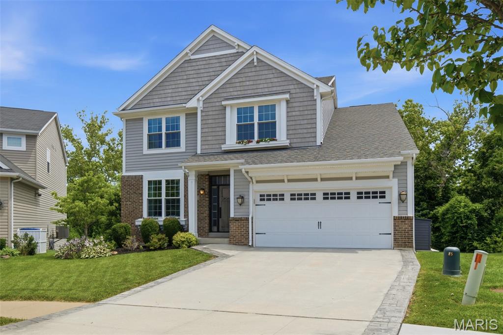 327 Madeira Court