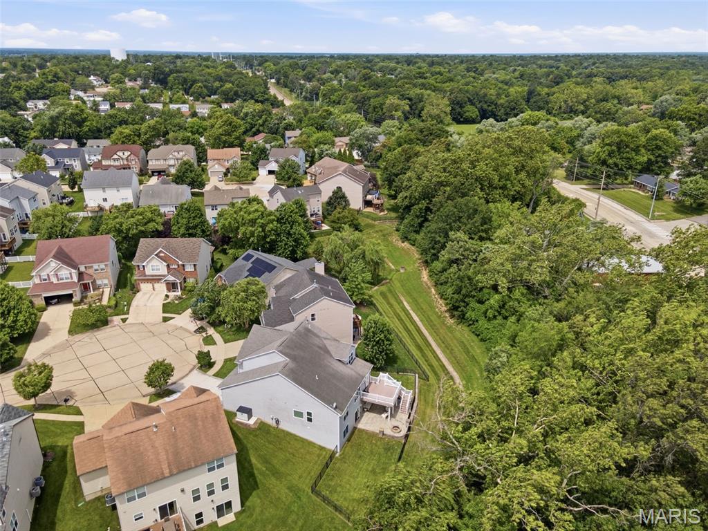 327 Madeira Court
