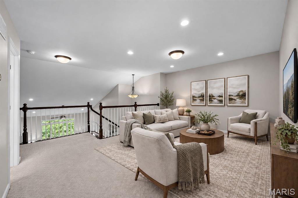 327 Madeira Court