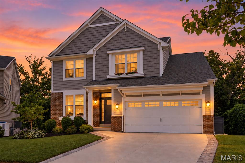 327 Madeira Court