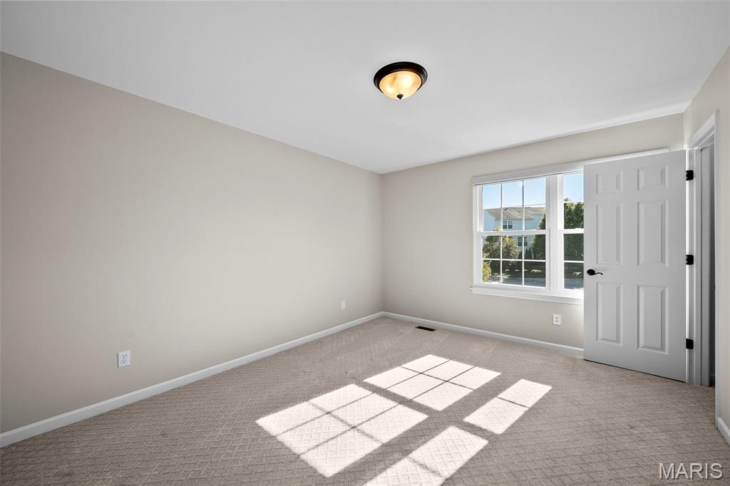 327 Madeira Court