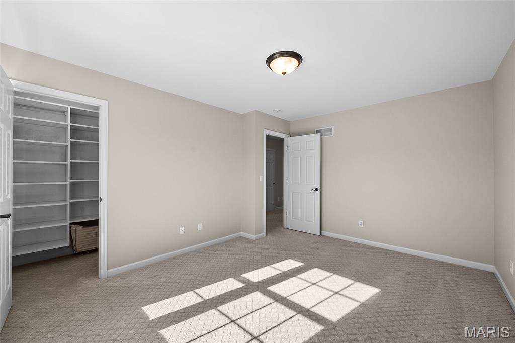 327 Madeira Court