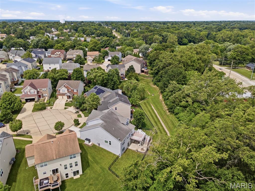 327 Madeira Court