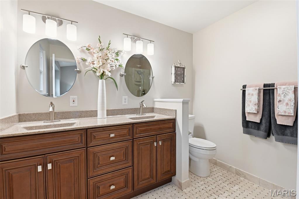 4 Cambourne Court
