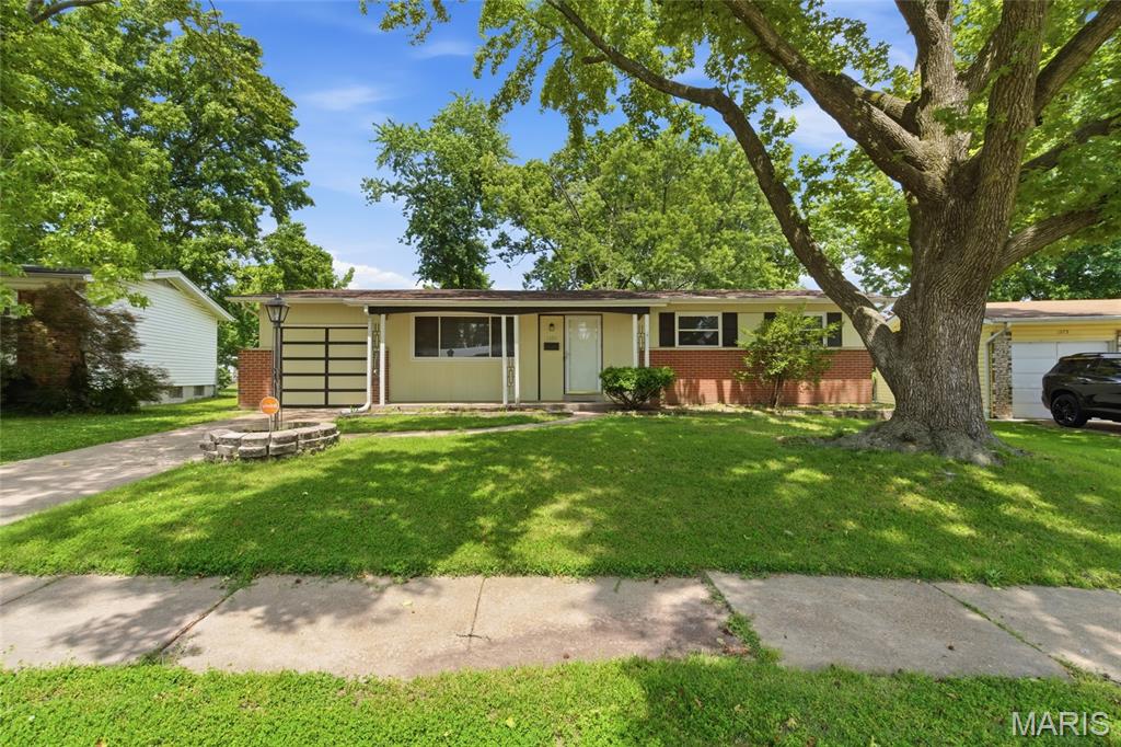 1395 Redbird Drive