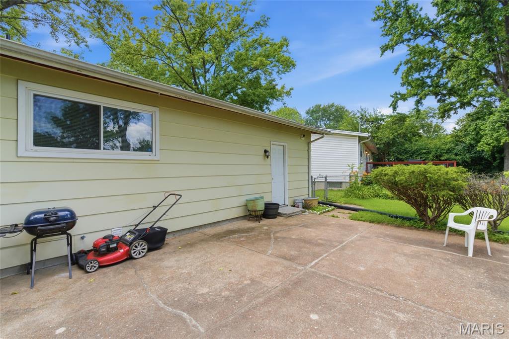 1395 Redbird Drive