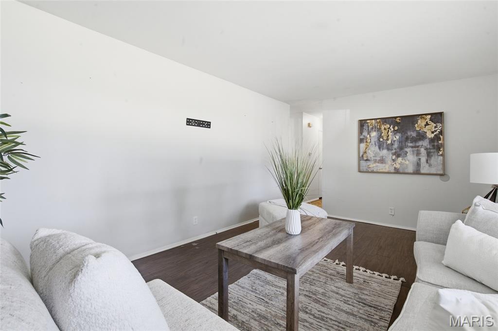 1395 Redbird Drive