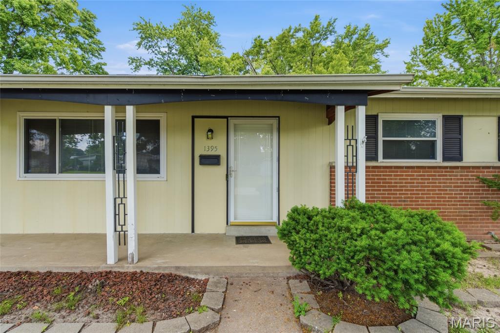 1395 Redbird Drive