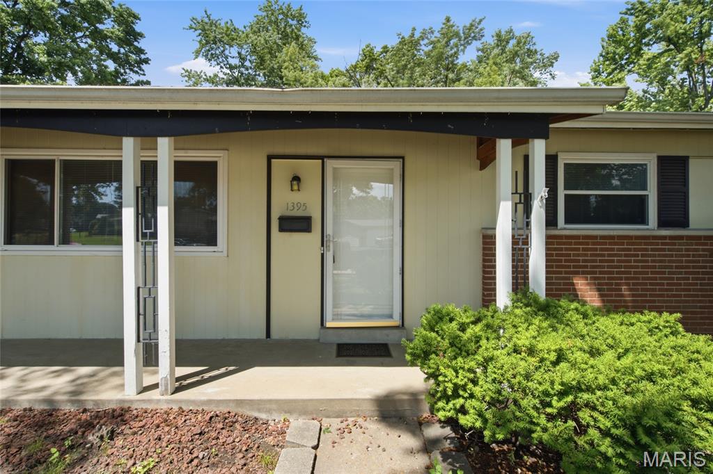 1395 Redbird Drive
