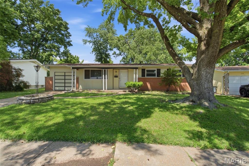 1395 Redbird Drive