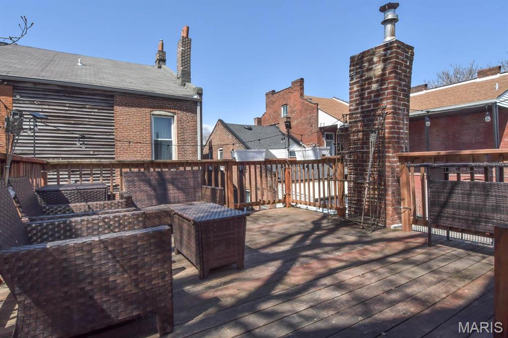2350 S 10th Street Unit: REAR