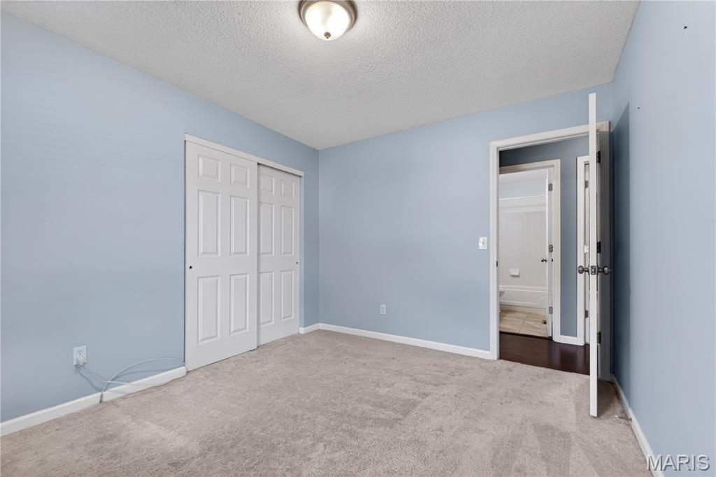 18 Eagle Chase Court