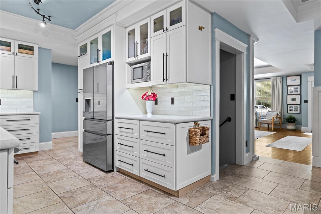 884 Village Brook Court