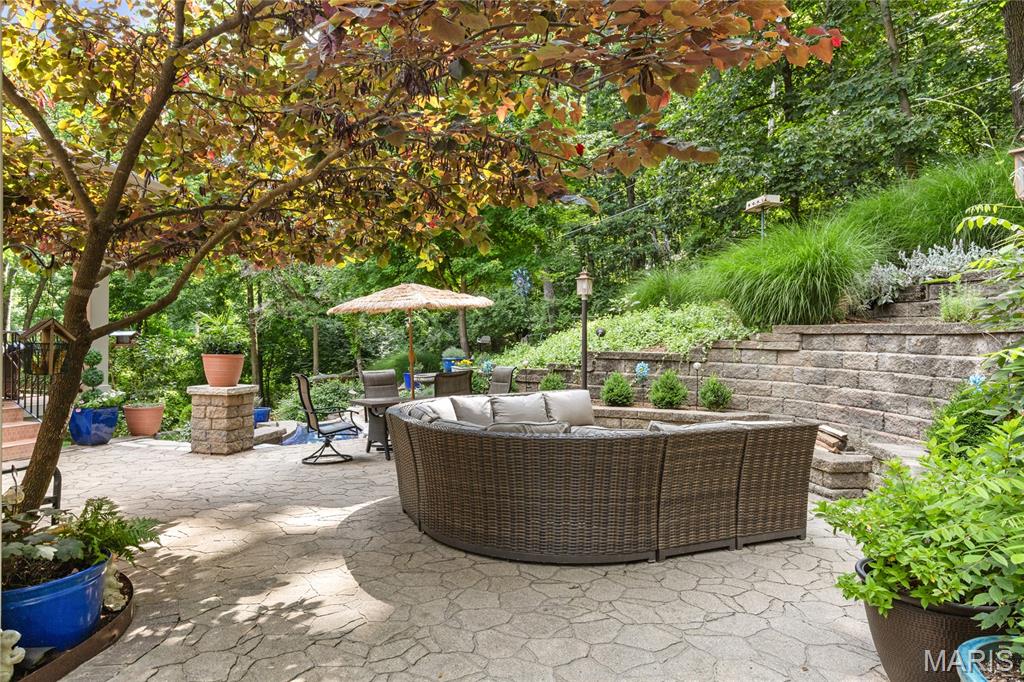 884 Village Brook Court
