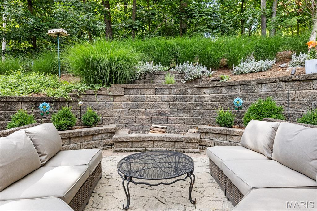 884 Village Brook Court