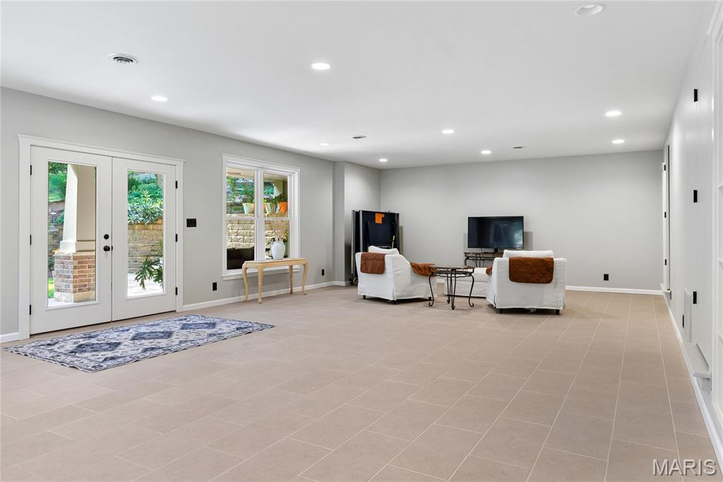 884 Village Brook Court
