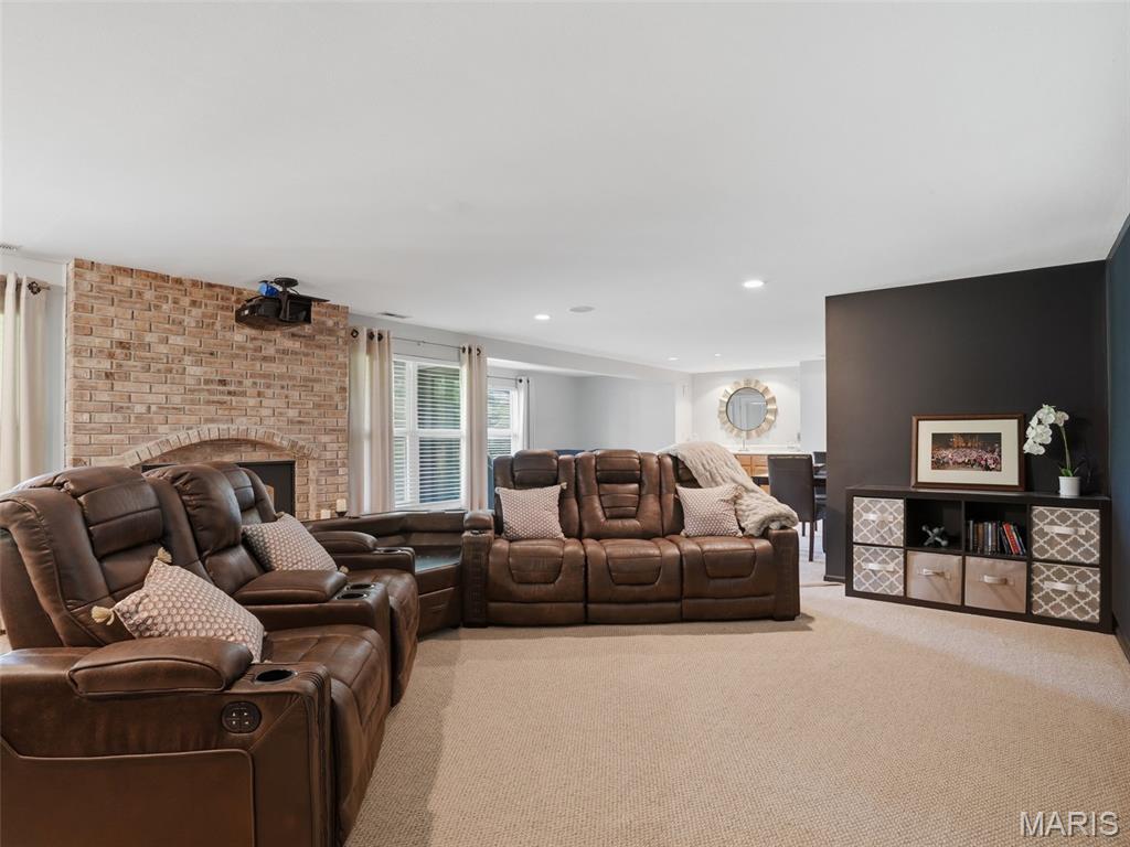 6632 Towne Woods Drive