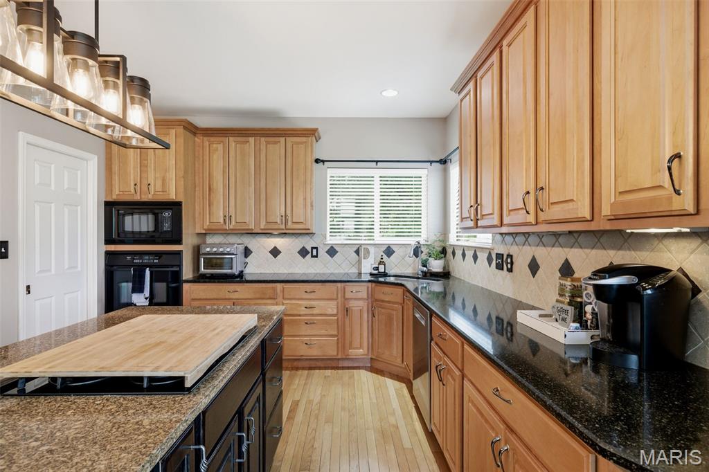 444 Eagle Pointe Landing Drive
