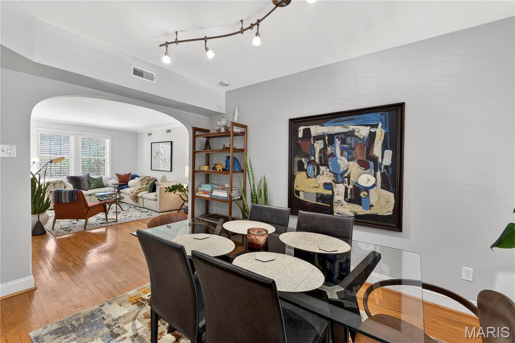 827 Westwood Drive Unit: 2E