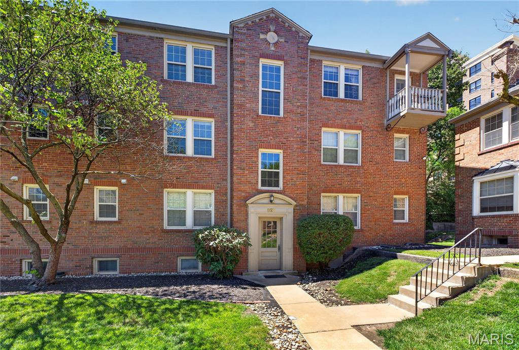 827 Westwood Drive Unit: 2E