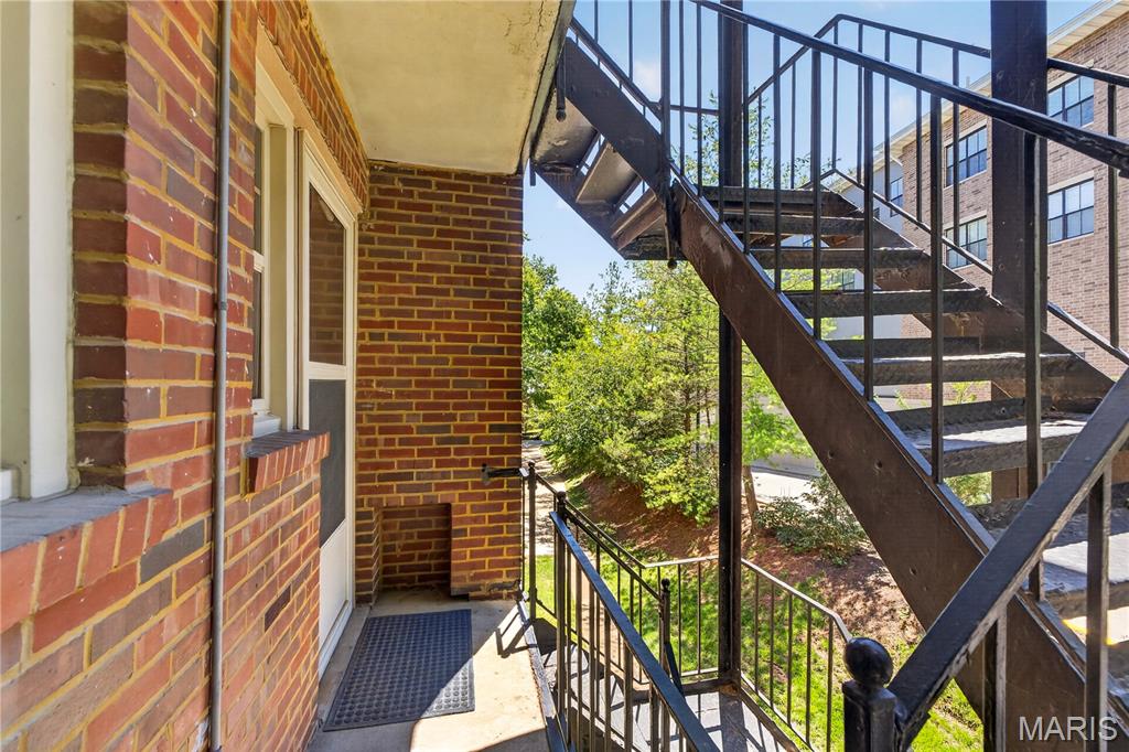 827 Westwood Drive Unit: 2E