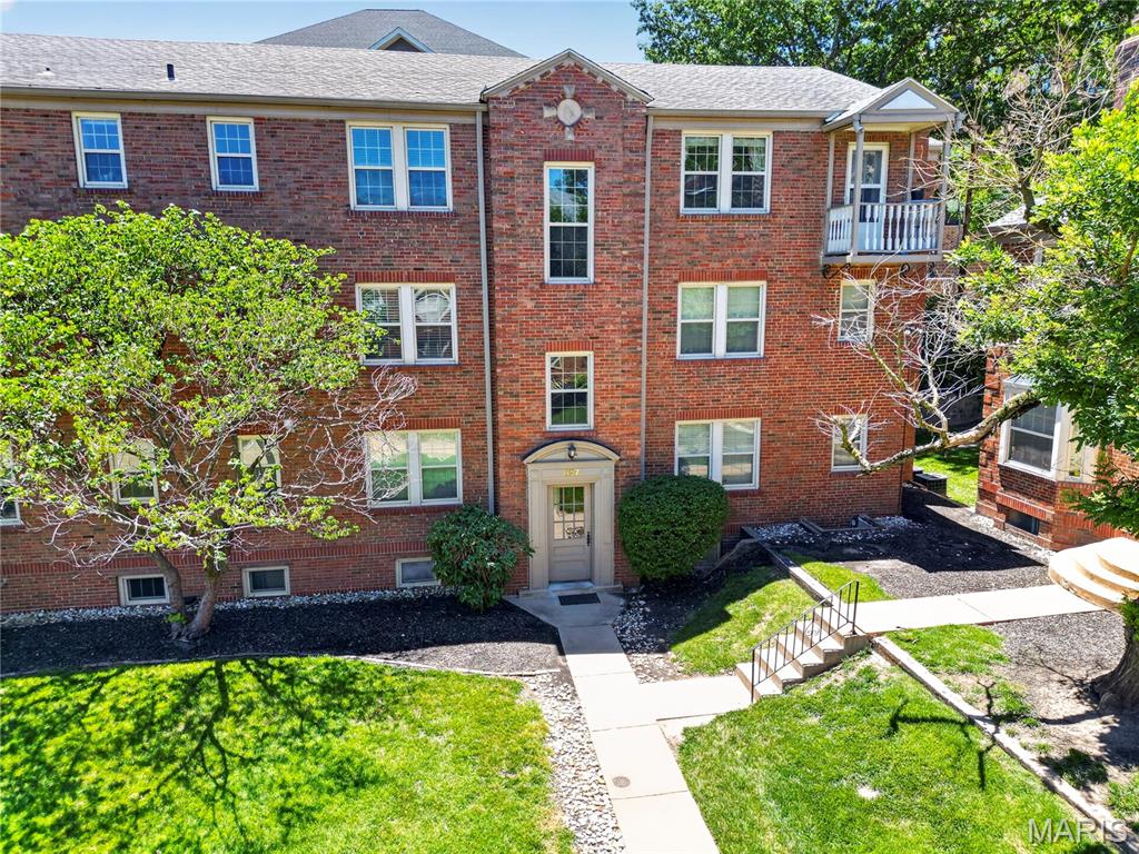 827 Westwood Drive Unit: 2E