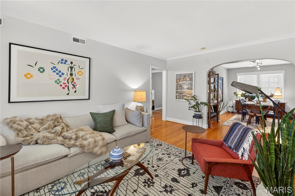 827 Westwood Drive Unit: 2E