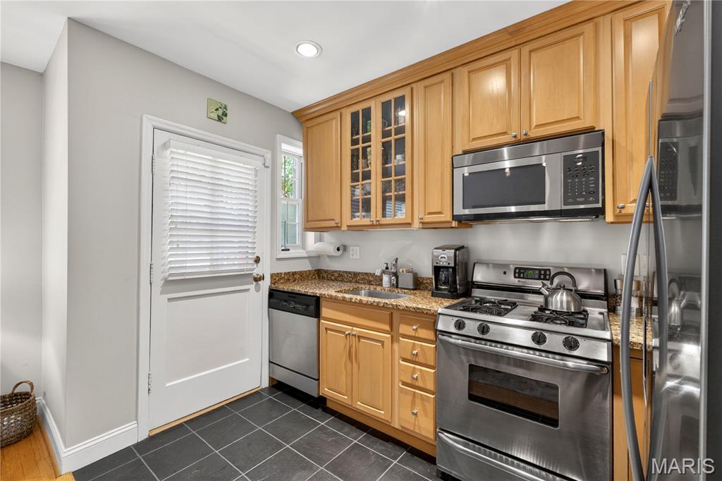 827 Westwood Drive Unit: 2E