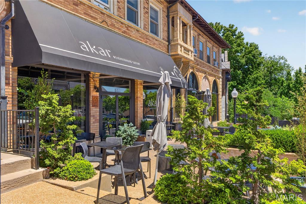 827 Westwood Drive Unit: 2E