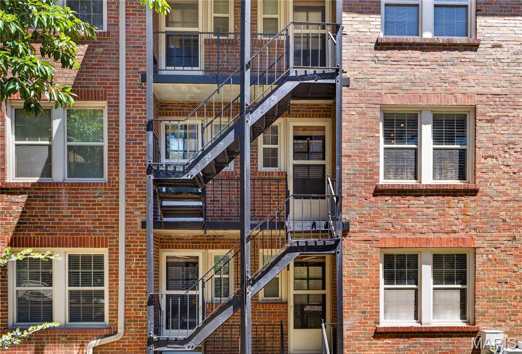 827 Westwood Drive Unit: 2E