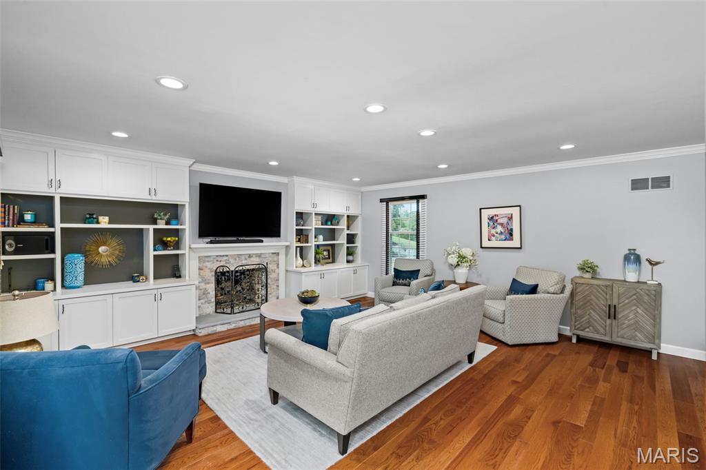 647 Waterford Ridge Drive