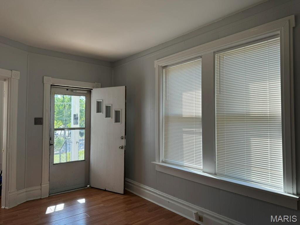 539 N Elm Avenue