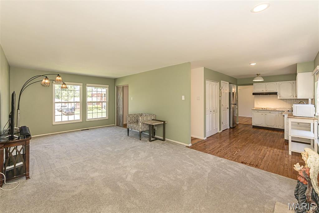 9822 Meadowfern Drive