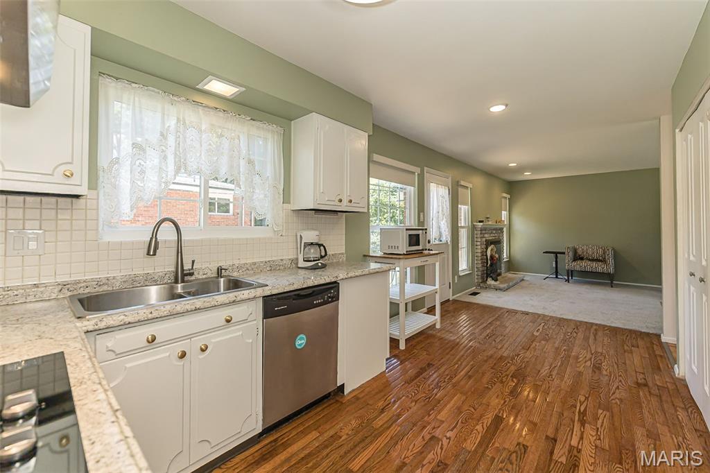 9822 Meadowfern Drive