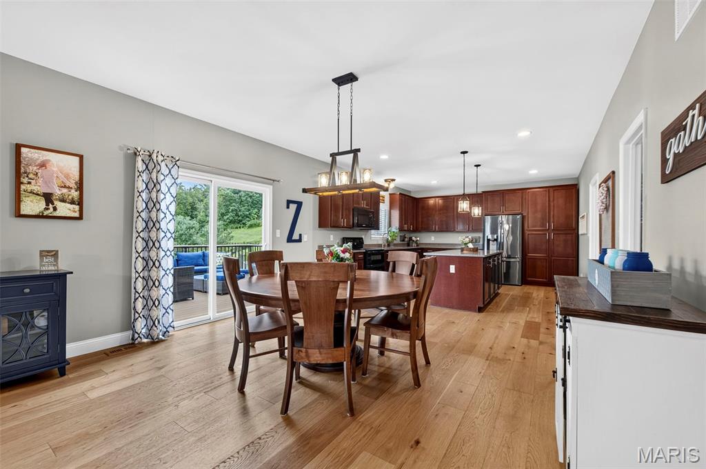 5264 Mirasol Manor Way