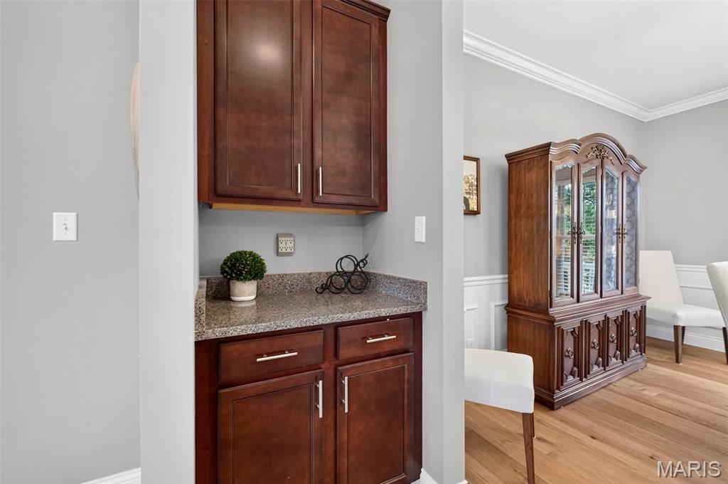 5264 Mirasol Manor Way