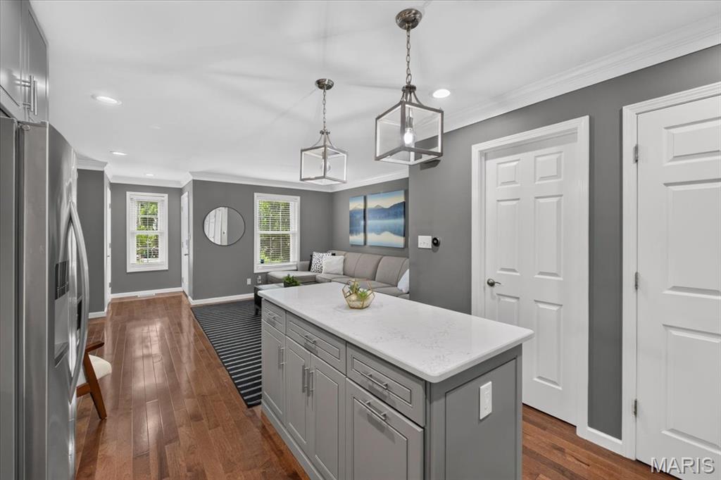 407 W Jefferson Avenue