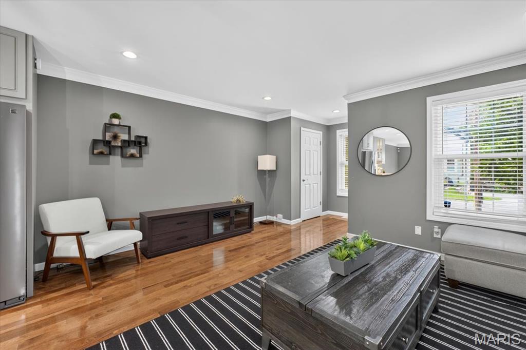 407 W Jefferson Avenue