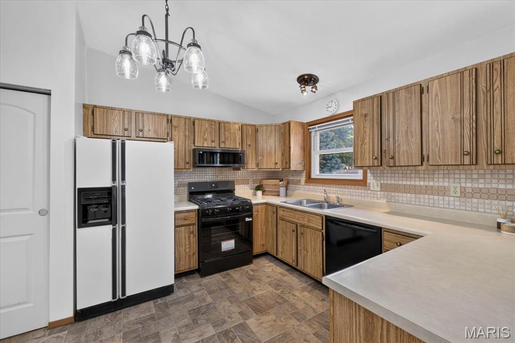 12120 Jeannette Mary Drive