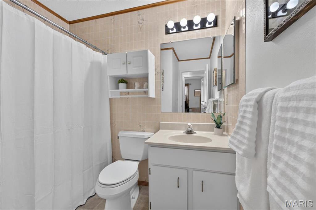 12120 Jeannette Mary Drive