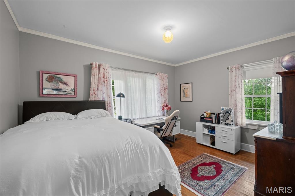 445 Algonquin Place