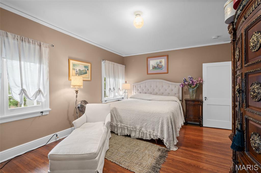 445 Algonquin Place