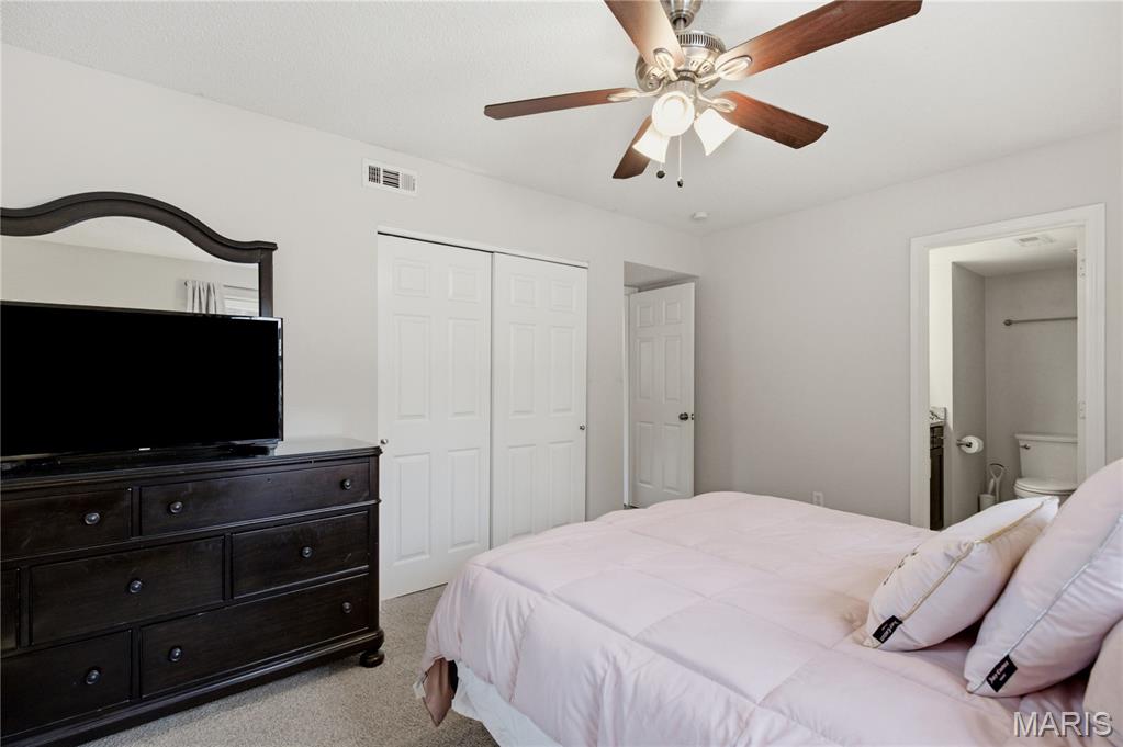 1443 Bobolink Place